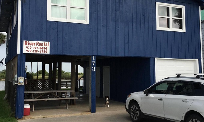 Matagorda Apartment | River Retreat
