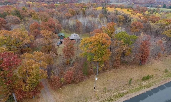 Almelund Cabin | River road cabin