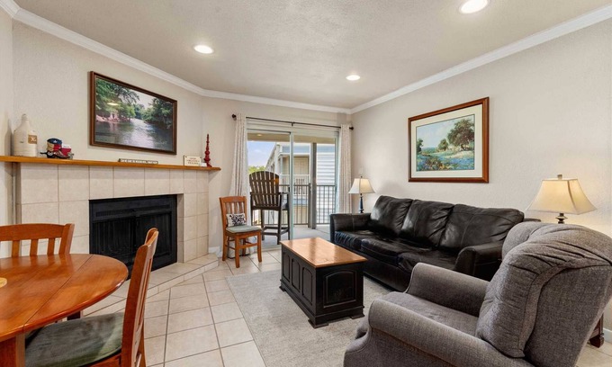 New Braunfels Condo | River Run Condos-Comal River-New Braunfels 316C