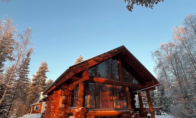 Rovaniemi Cottage | River's Whisper Cottage - Christmas Retreat