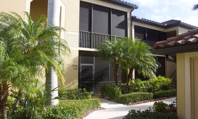 Bradenton Condo | River Strand Veranda with Golf Option