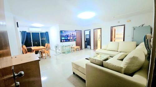 Bang Phong Phang Apartment | River View 9