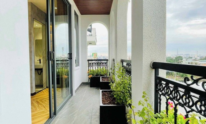 Go Vap Hotel | River View Hotel