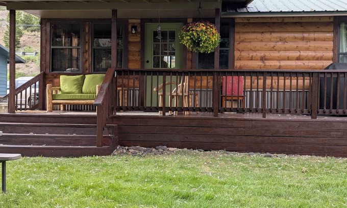 Lake City Cabin | River View - Ox Yoke #5 - Great Family Cabin Along the Lake Fork of the Gunnison River