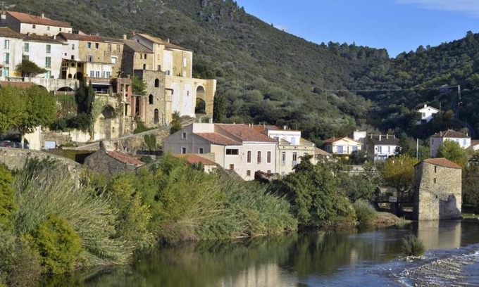 Roquebrun House | River View property sleeping up to 14 people with indoor spa pool and sauna