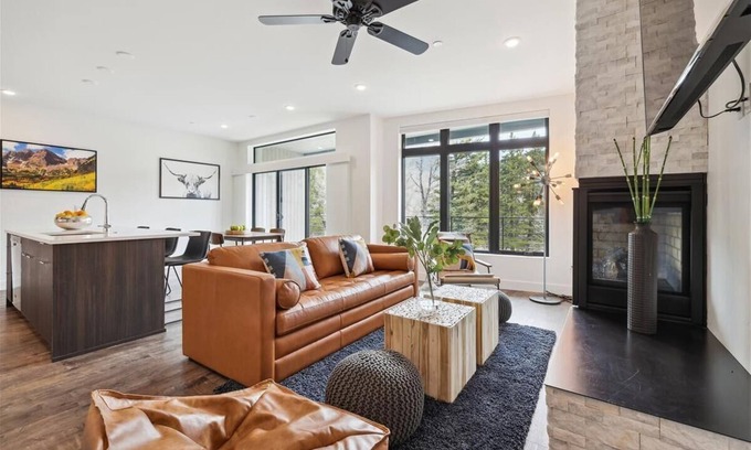 Silverthorne Condo | River West 924 - Experience Blue River Views.