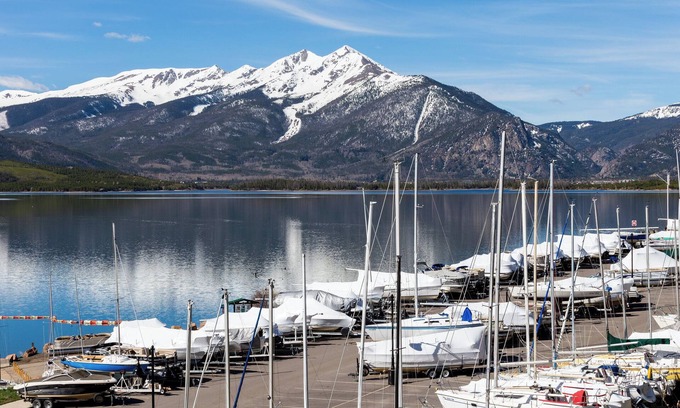 Willow Grove Apartment | River West Condos #714 by Summit County Mountain Retreats