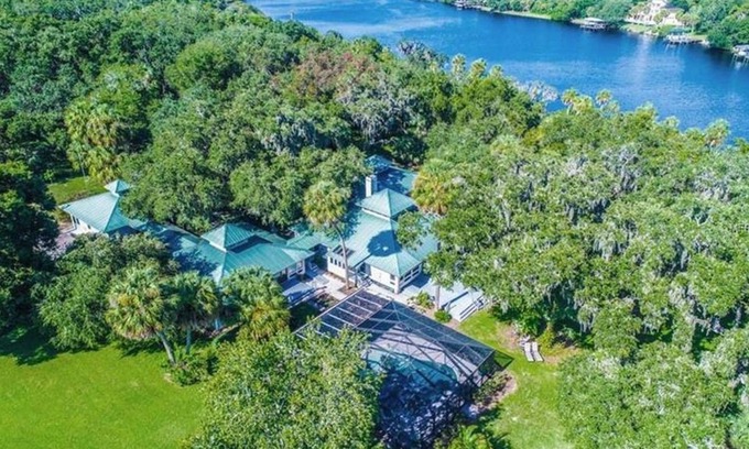 Riverview Bed & Breakfast | Riverbend Retreat
