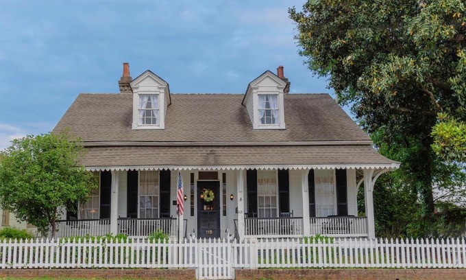 Natchez Bed & Breakfast | Riverboat Bed & Breakfast