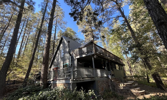 Payson Cabin | Riverfront cabin on creek 14 miles northeast of Payson