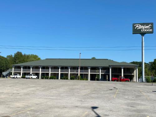 Burkesville Cabin | Riverfront Lodge