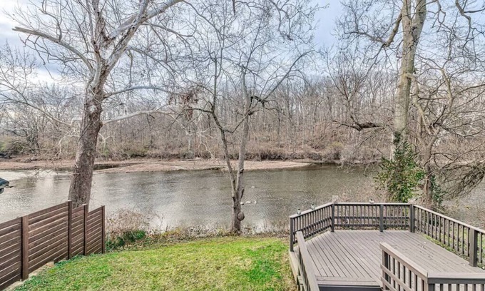 Rocky Ripple House | Riverfront Loft Near Butler and Rocky Ripple