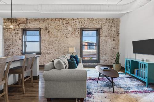 Downtown St. Louis Apartment | Riverfront Loft - Walk to Arch, Casino, Convention Center