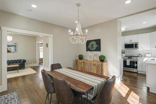 Newton House | Riverfront Newton Vacation Rental Near Wichita!
