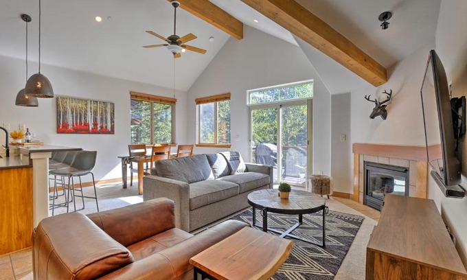 Willow Grove Apartment | Riverfront Silverthorne Condo Near Skiing!