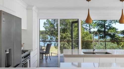 Karuah House | Rivers Edge Oasis -Karuah, Infinity Pool and Private Cinema room