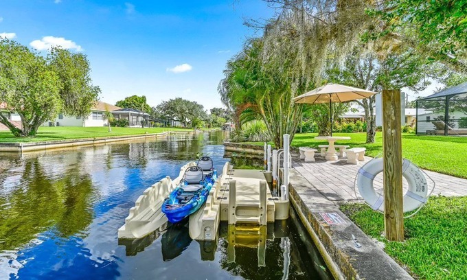 Alva House | Rivers' Edge, "Our Retreat Place"