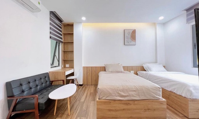 Ho Chi Minh City Apartment | RiverSide House nearAirport.Bed/Netflix/Chill/Terrace