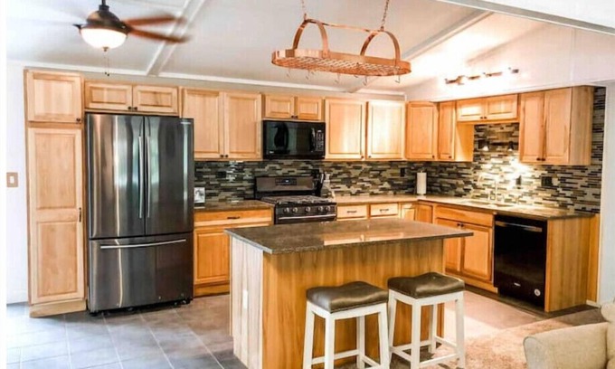 Upper Peninsula Michigan House | Riverside Road - Explore MQT