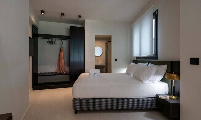 Kalamata Apartment | RiverSide Suites Kalamata G1