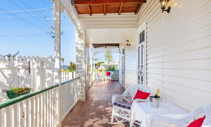 Ballina House | Riversleigh Guesthouse