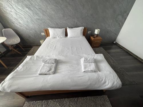 Galati Apartment | RIZART