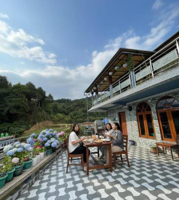 Ziro Bed & Breakfast | RJ Shant Apartments