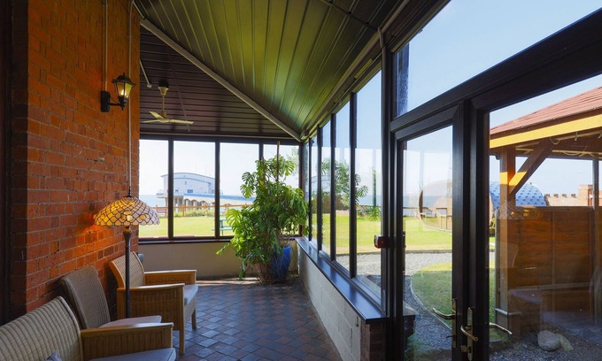 Barrow-in-Furness Cottage | Roa Island House