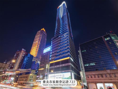 Zhongzheng Hotel | Roaders Plus Hotel - Theme