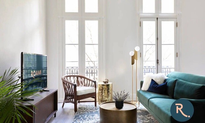 Central Business District House | Roami at St. Charles | 2 Bedroom w/Balcony