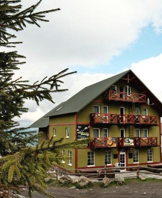 Dragobrat Hotel | Robert Hotel