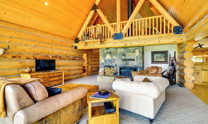 Roberts Cabin | Roberts A-Frame Log Cabin Near Red Lodge Mountain!