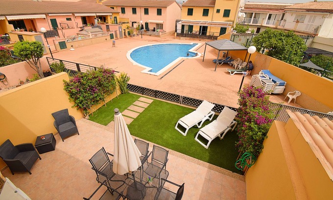 Sa Pobla Ski Chalet | Robes Sa Pobla 170 fantastic house with pool, air-conditioning, terrace and WiFi