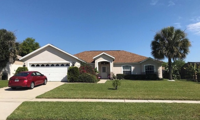 Greater Groves Villa | Robin's Nest- Orlando Villa Vacation Rental.