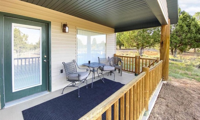 Mammoth Creek House | Robins Roost B