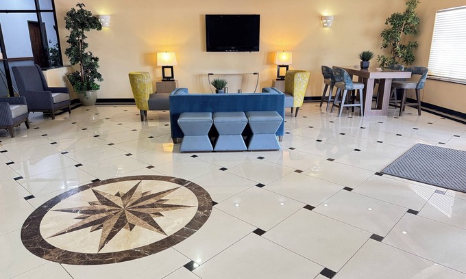 Robinson Hotel | Robinson Inn and Suites