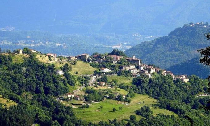 Pieve Fosciana House | Rocco House