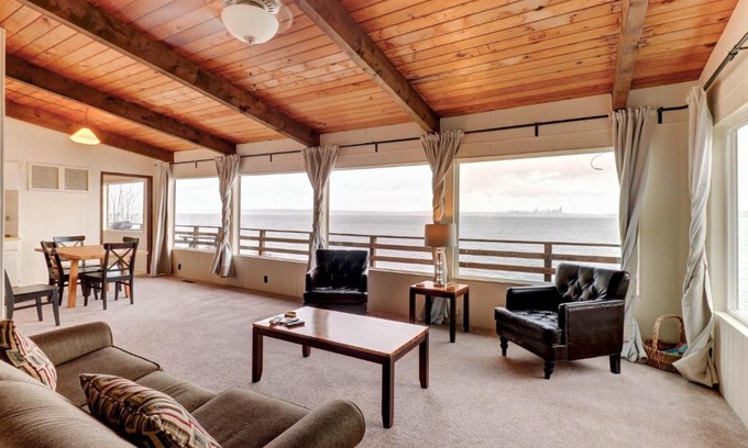 Bainbridge Island House | Rockaway Beach View