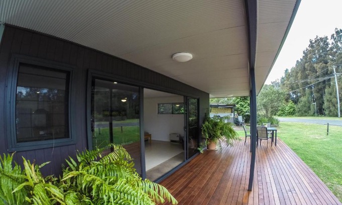 Berrara House | Rocketz at Berrara Beach