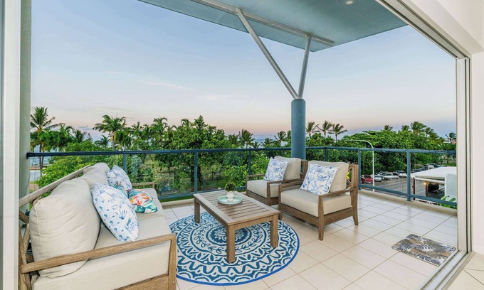 North Ward Apartment | Rockpool Retreat Penthouse | Coastal Luxury
