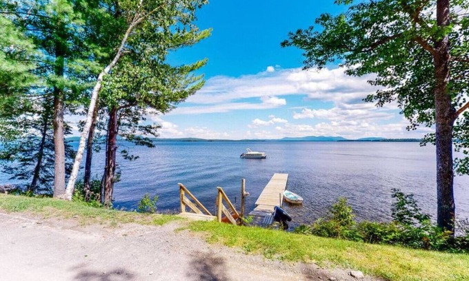 Northeast Somerset Cabin | Rockwood Hills · Lake House: Private Dock | Pet-Friendly | Kayaks | Fire-Pit