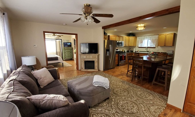 Alamosa House | Rocky Mountain Views, sleeps 6 in a quiet country setting