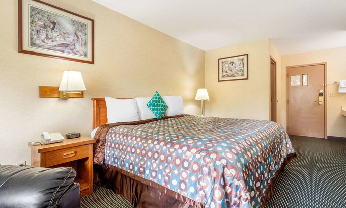 Blair Hotel | Rodeway Inn Blair