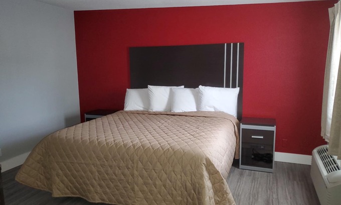 Kingsland Hotel | Rodeway Inn Kingsland - Lake LBJ