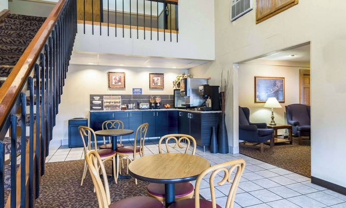 Red Wing Hotel | Rodeway Inn Red Wing