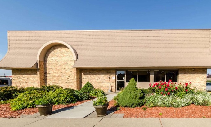 Bellevue Hotel | Rodeway Inn