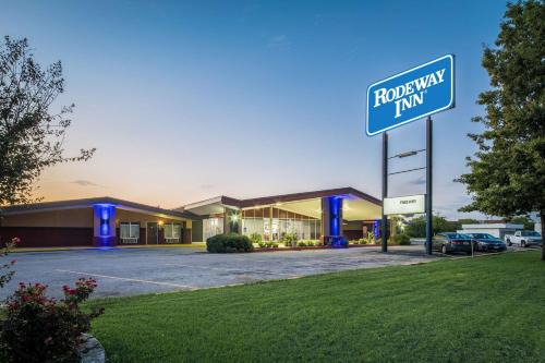 Georgetown Hotel | Rodeway Inn