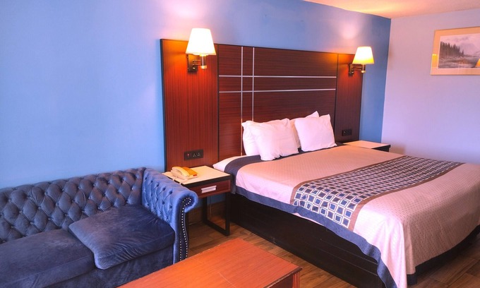 Richland Hotel | Rodeway Inn