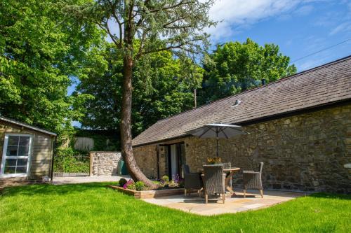 Haverfordwest House | Rodney Johnston