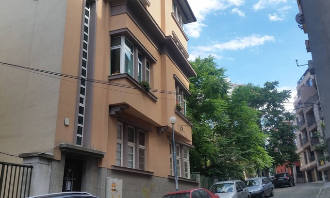 Plovdiv Apartment | Roman Stadium Studio for 2